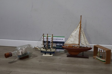 Afbeelding van Set van 4 Vintage Modelboten