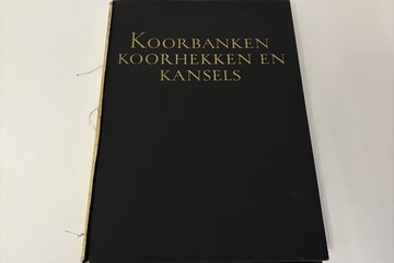 Afbeelding van Boek: Koorbanken koorhekken en kansels 1946