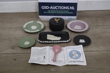 Afbeelding van Set van 7 Stuks Wegdwood Jasperware