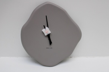 Afbeelding van Karlsson Klok Grijs