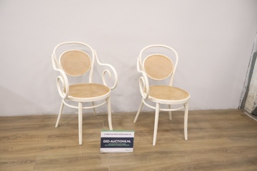 Afbeelding van Set van 2 Witte Bistrostoelen - Thonet Stijl'