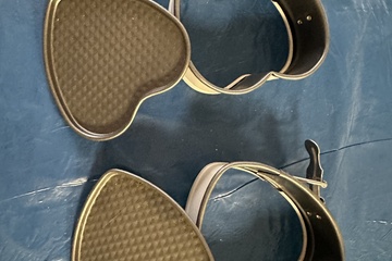 Afbeelding van ❤️ Set van 2 Hartvormige Springvorm Bakvormen – Ideaal voor