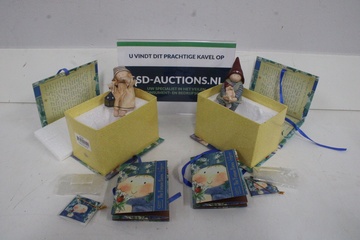 Afbeelding van Set van twee decoratieve beeldjes in box