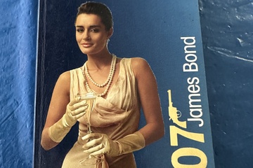 Afbeelding van Ian Fleming – Casino Royale – 007 James Bond – Paperback