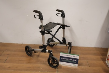 Afbeelding van Rollator met zitje