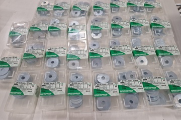 Afbeelding van 30 doosjes carosorie ringen 10.5x35 