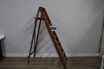 Afbeelding van Vintage 8-Treeds Houten Ladder