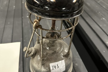Afbeelding van 143. Olielamp