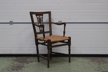 Afbeelding van Gestoken Antieke Fauteuil met Rieten Zitting'
