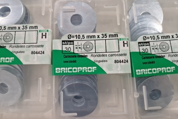 Afbeelding van 10 doosjes carosorie ringen 10.5x35 