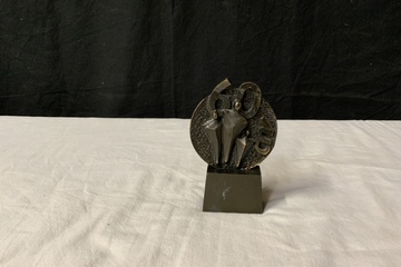 Afbeelding van Vintage Brons '60 Jaar CNV' Beeldje van Corry Ammerlaan