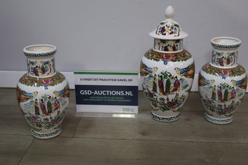 Afbeelding van Set van 3 Vintage Chinese Porseleinen Vazen