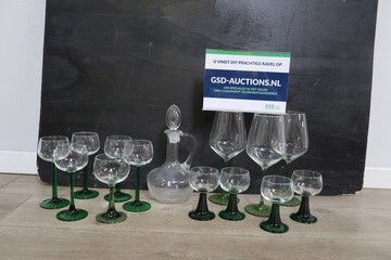 Afbeelding van Set van 13 Luminarc Glazen met Karaf