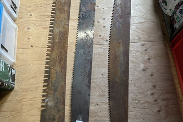 Afbeelding van 163. 1 Zaag met handvaten + 2 zonder