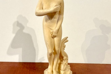 Afbeelding van Een klassieke beeldje van de godin Venus of Aphrodite