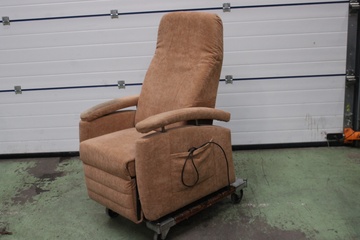 Afbeelding van Bruin Gestoffeerde Sta-Op-Stoel van FitForm