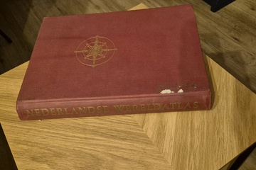Afbeelding van Nederlandse Wereldatlas – 1950 – De Brug / Djambatan