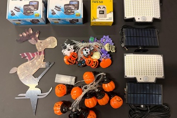 Afbeelding van Set van 15 retourgoederen en samples