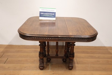 Afbeelding van Antiek Massiefhouten Eetkamertafel