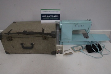 Afbeelding van Vintage Singer Naaimachine - Met Originele Koffer