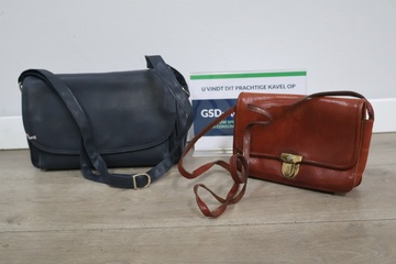 Afbeelding van Mix van 1 Zwart Lederen & 1 Bruin Lederen Schoudertas