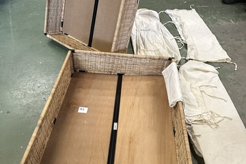 Afbeelding van 153. 2 manden met 2 doeken