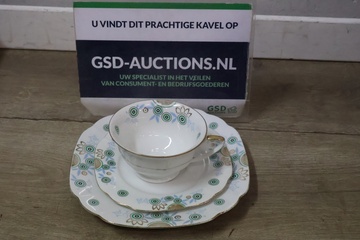 Afbeelding van Kop en schotel met bijpassend bord van Bavaria'