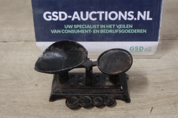 Afbeelding van Antieke Gietijzeren weegschaal