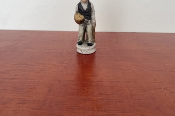 Afbeelding van Keramieken beeldje opa