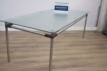 Afbeelding van Vintage Tecta Eetkamertafel met Glazen Blad & Buisframe