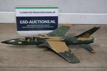 Afbeelding van Schaalmodel van de F-105G Thunderchief wild weasel'