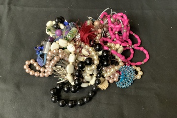 Afbeelding van Diverse sieraden - 1 kg