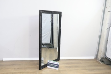 Afbeelding van Rechthoekige Wandspiegel in Zwarte Barokstijl Lijst