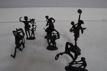 Afbeelding van Set van 6 Vintage Bronzen Clownbeeldjes