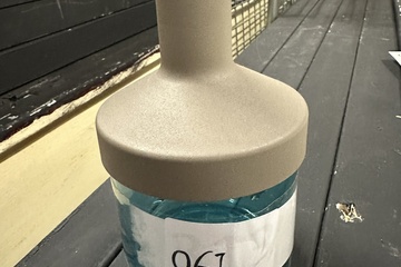 Afbeelding van 067. Blauwe vaasjes 8 stuks