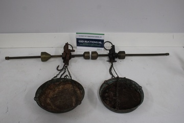 Afbeelding van Set van 2 Antiek Balansweegschalen