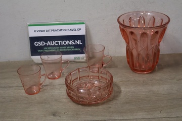 Afbeelding van 5-Stuks Art-Deco Luxval Glaswerk