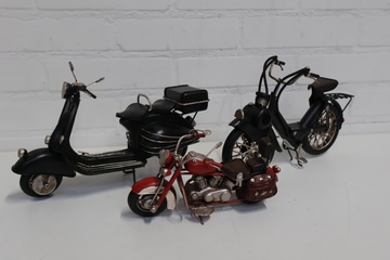 Afbeelding van Set van 3 Model Scooters/Motoren