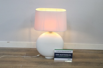 Afbeelding van Grote vloerlamp met ovale kap