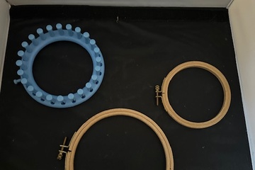 Afbeelding van Set borduurringen + breiring – ideaal voor creatieve project