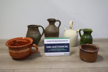 Afbeelding van Mix van Aardewerk Kannen''