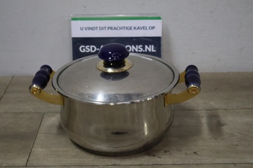 Afbeelding van Roestvrijstalen kookpan met deksel''