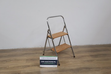 Afbeelding van 2-Treeds Aluminium/Houten Keukentrapje'