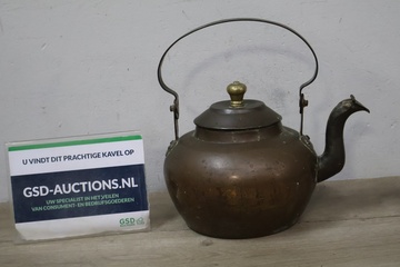 Afbeelding van Roodkoperen ketel met zwarte handgreep