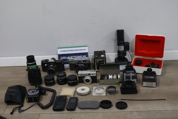Afbeelding van Collectie Vintage Camera's met Accessoires