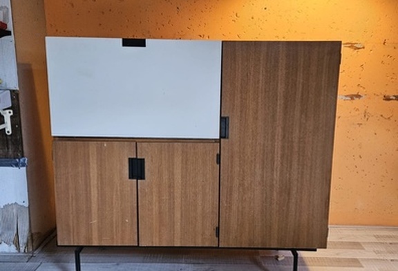 Afbeelding van Veiling 225 : Inboedel veiling met design meubilair, vintage, antiek en witgoed