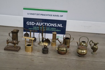 Afbeelding van Set van 12 Antieke Messing Miniaturen