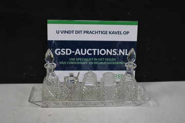 Afbeelding van 5-Delig Kristallen Peper- & Zout- & Olieset