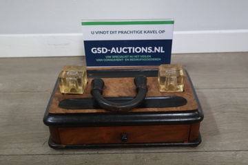 Afbeelding van Antiek houten Victoriaanse inktstandaard