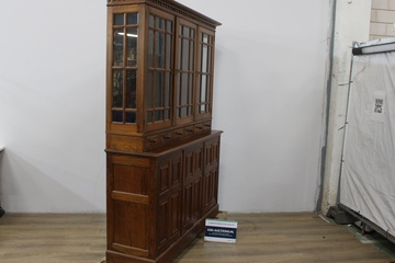 Afbeelding van Grote Antiek Houten Buffetkast